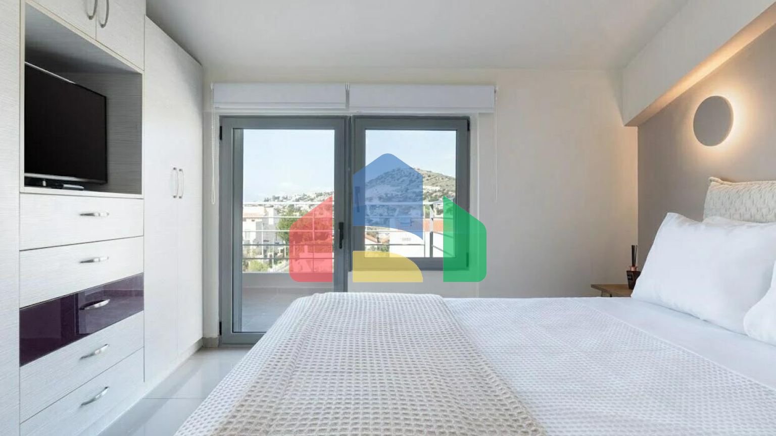 Продажа - Коттедж 217 m² в Аттике