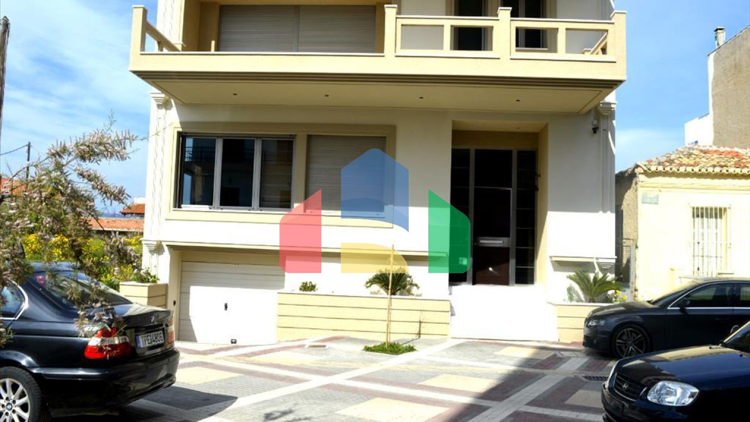 Продажа - Бизнес 1000 m² в Аттике