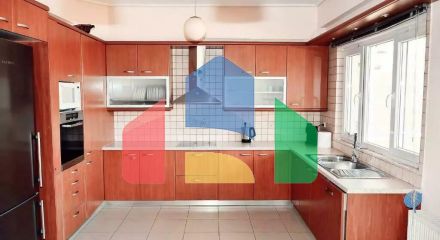 Продажа - Вилла 680 m² в Аттике