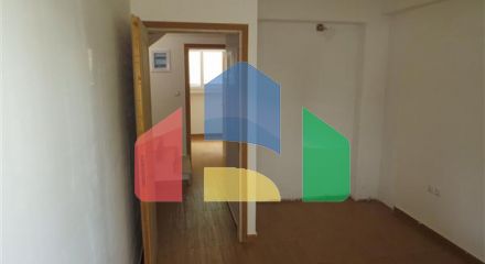 Продаж - Комплекс 1600 m² в Аттиці