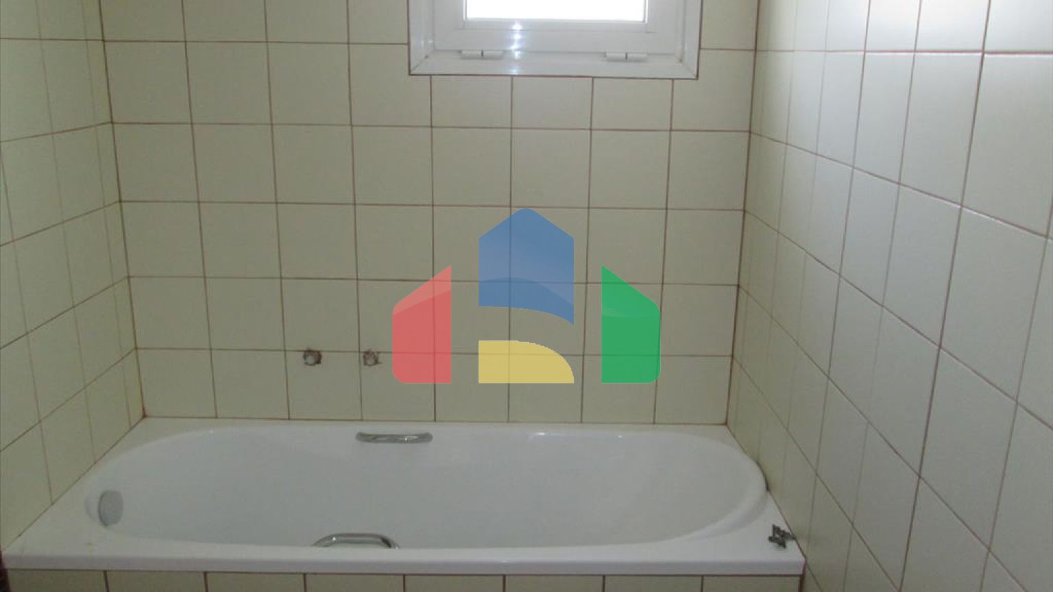 Продажа - Комплекс 1600 m² в Аттике