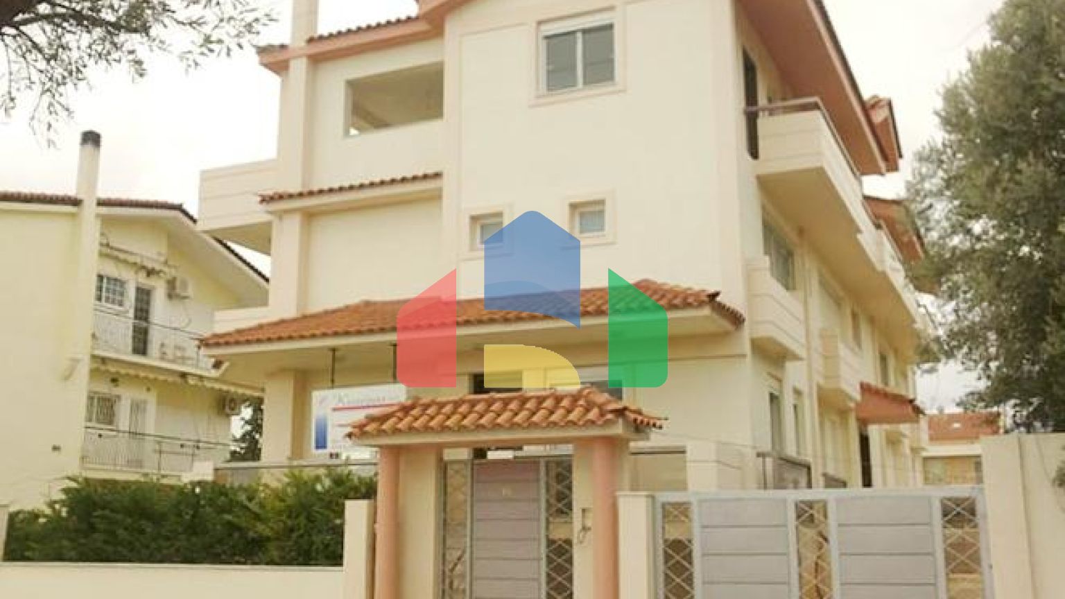 Продажа - Комплекс 1600 m² в Аттике