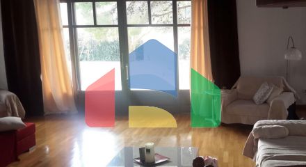 Продаж - Котедж 500 m² в Аттиці