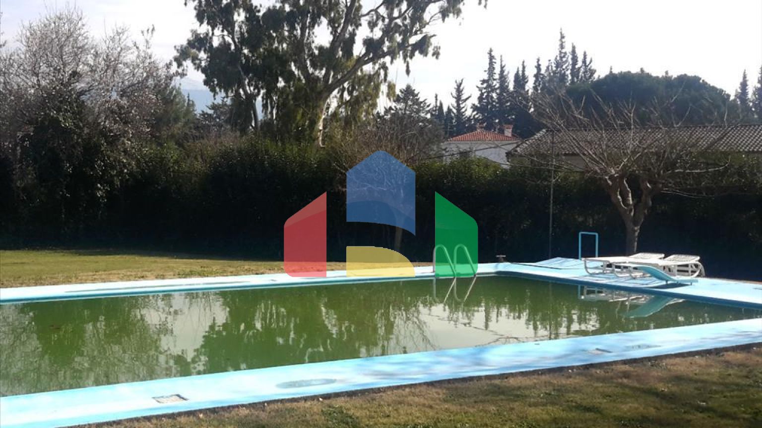 Продаж - Котедж 500 m² в Аттиці