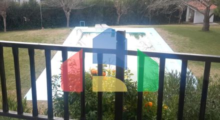 Продаж - Котедж 500 m² в Аттиці