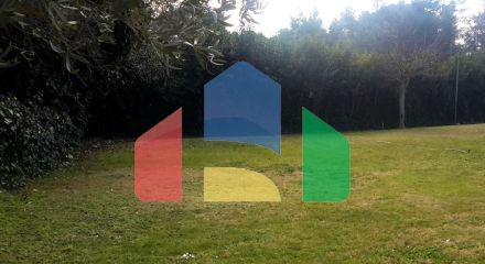 Продаж - Котедж 500 m² в Аттиці