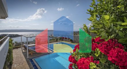 For Sale - Villa 240 m² in Attica