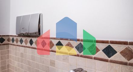 Продаж - Вілла 240 m² в Аттиці