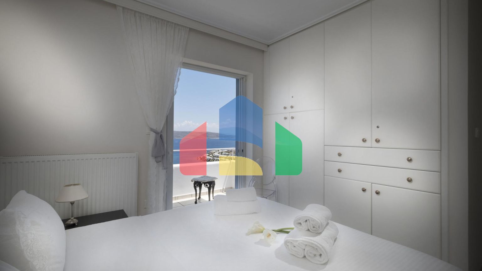 Продаж - Вілла 240 m² в Аттиці