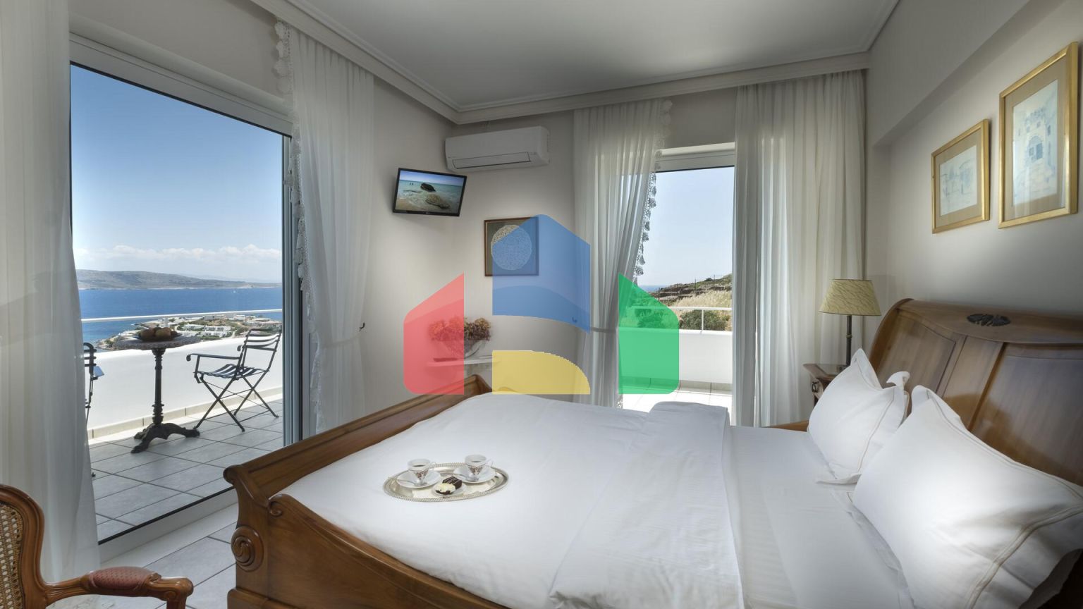 Продаж - Вілла 240 m² в Аттиці