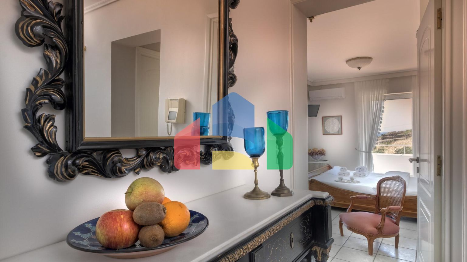 Продаж - Вілла 240 m² в Аттиці