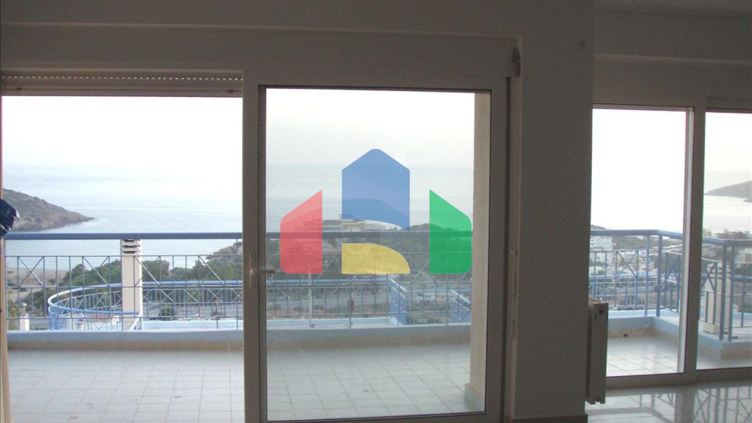 Продажа - Таунхаус 180 m² в Аттике