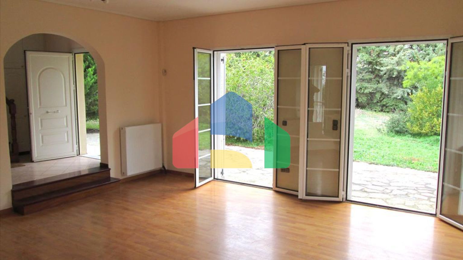 Продажа - Коттедж 330 m² в Аттике