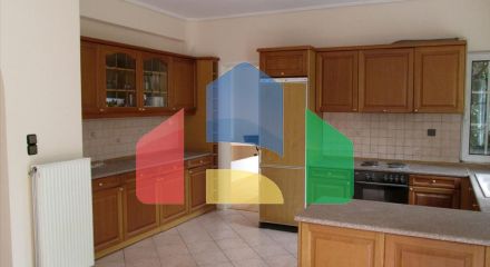 Продажа - Коттедж 330 m² в Аттике