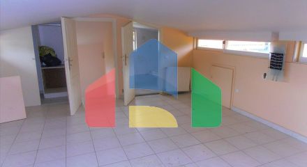 Продаж - Таунхаус 300 m² в Аттиці