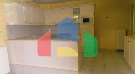 Продаж - Таунхаус 300 m² в Аттиці