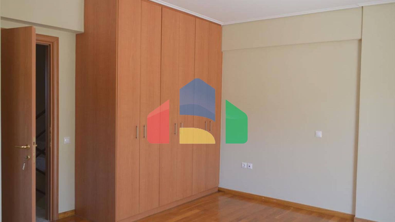 Продажа - Коттедж 214 m² в Аттике