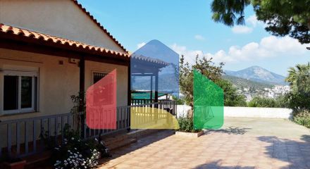 Продажа - Таунхаус 160 m² в Аттике