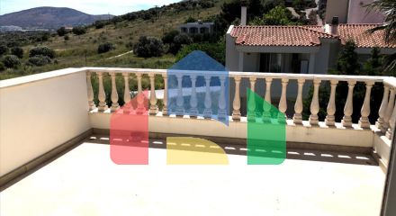 Продаж - Котедж 380 m² в Аттиці