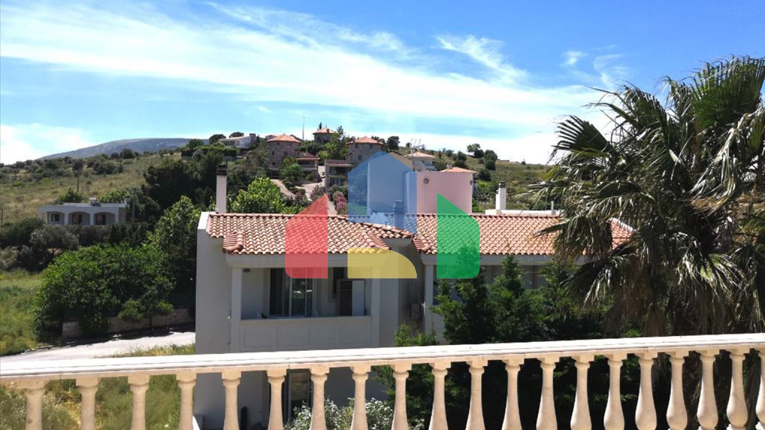 Продаж - Котедж 380 m² в Аттиці