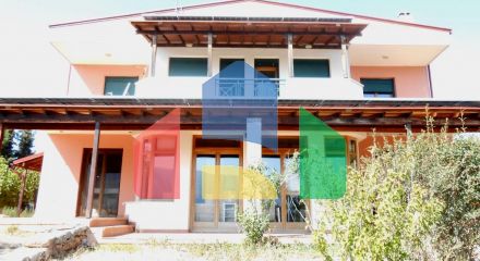 Продажа - Коттедж 340 m² в Аттике