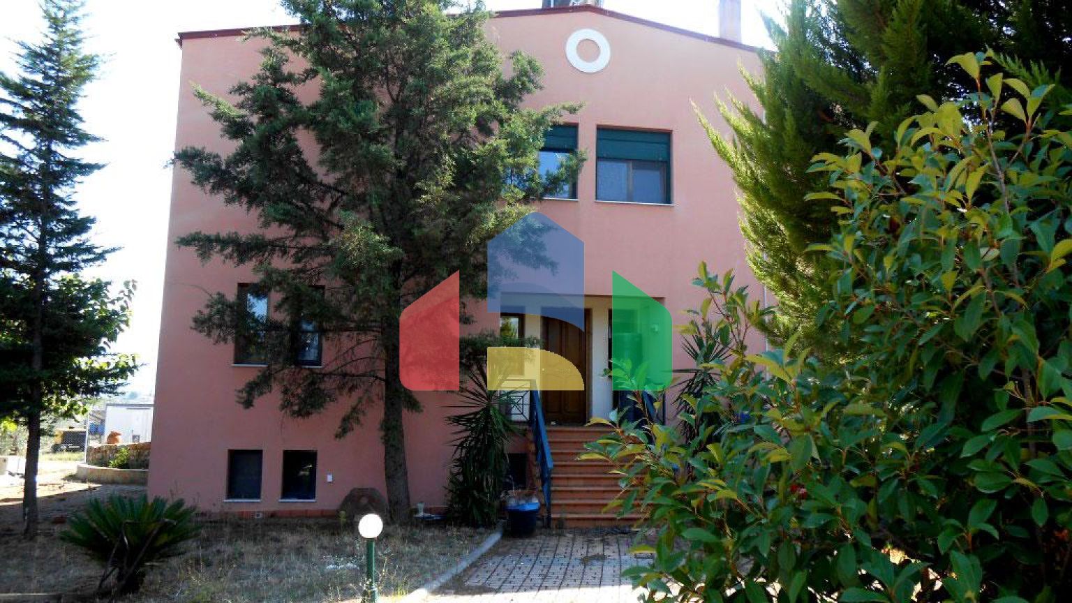 Продаж - Котедж 340 m² в Аттиці