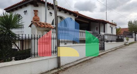 Продажа - Коттедж 260 m² в Аттике