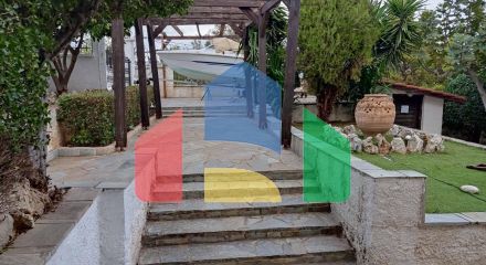 Продаж - Котедж 260 m² в Аттиці