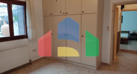 Продаж - Котедж 260 m² в Аттиці