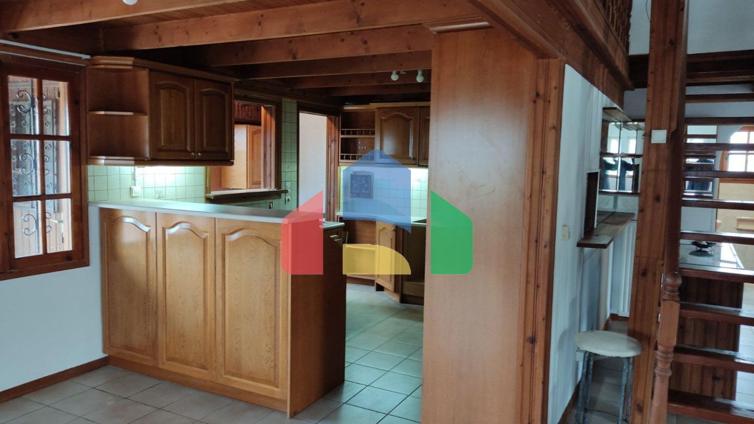 Продаж - Котедж 260 m² в Аттиці