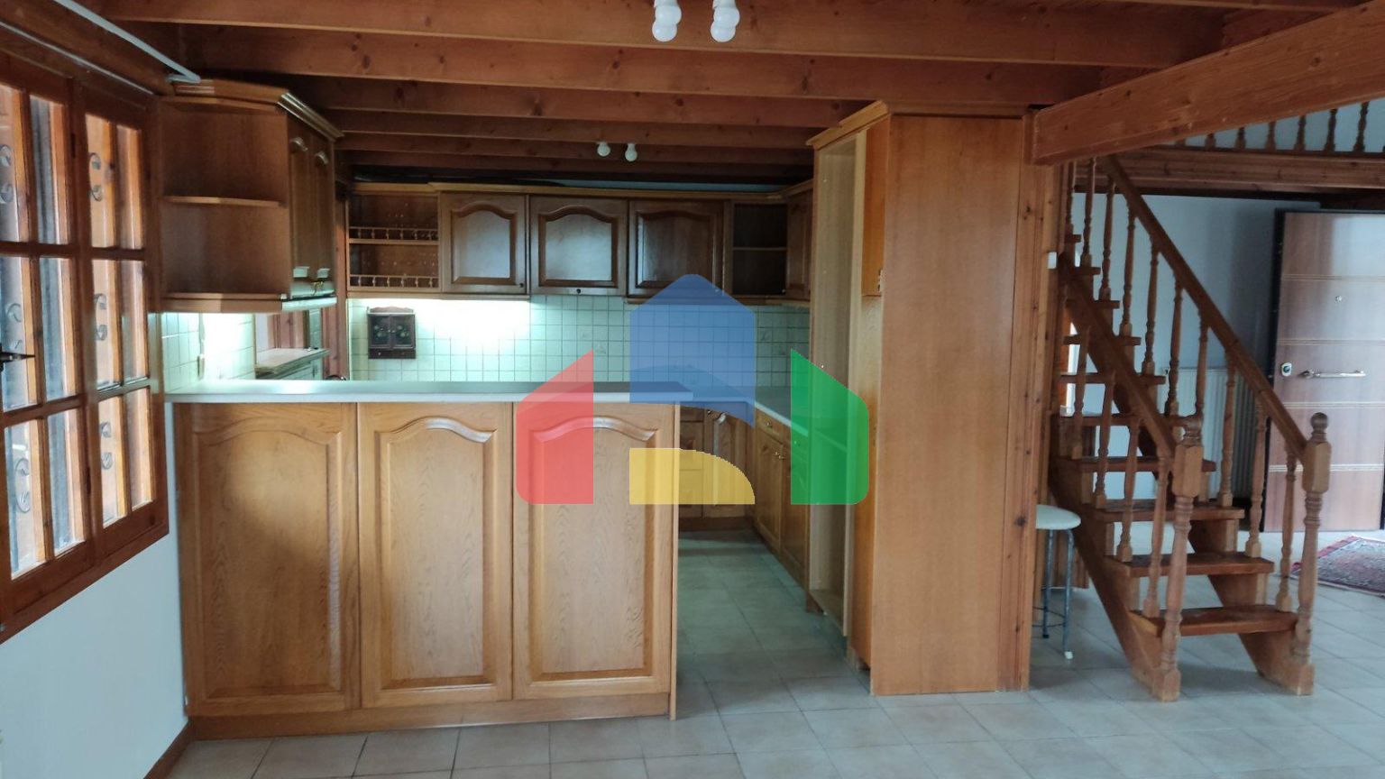 Продаж - Котедж 260 m² в Аттиці