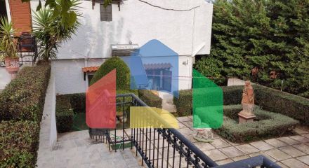 Продаж - Котедж 260 m² в Аттиці