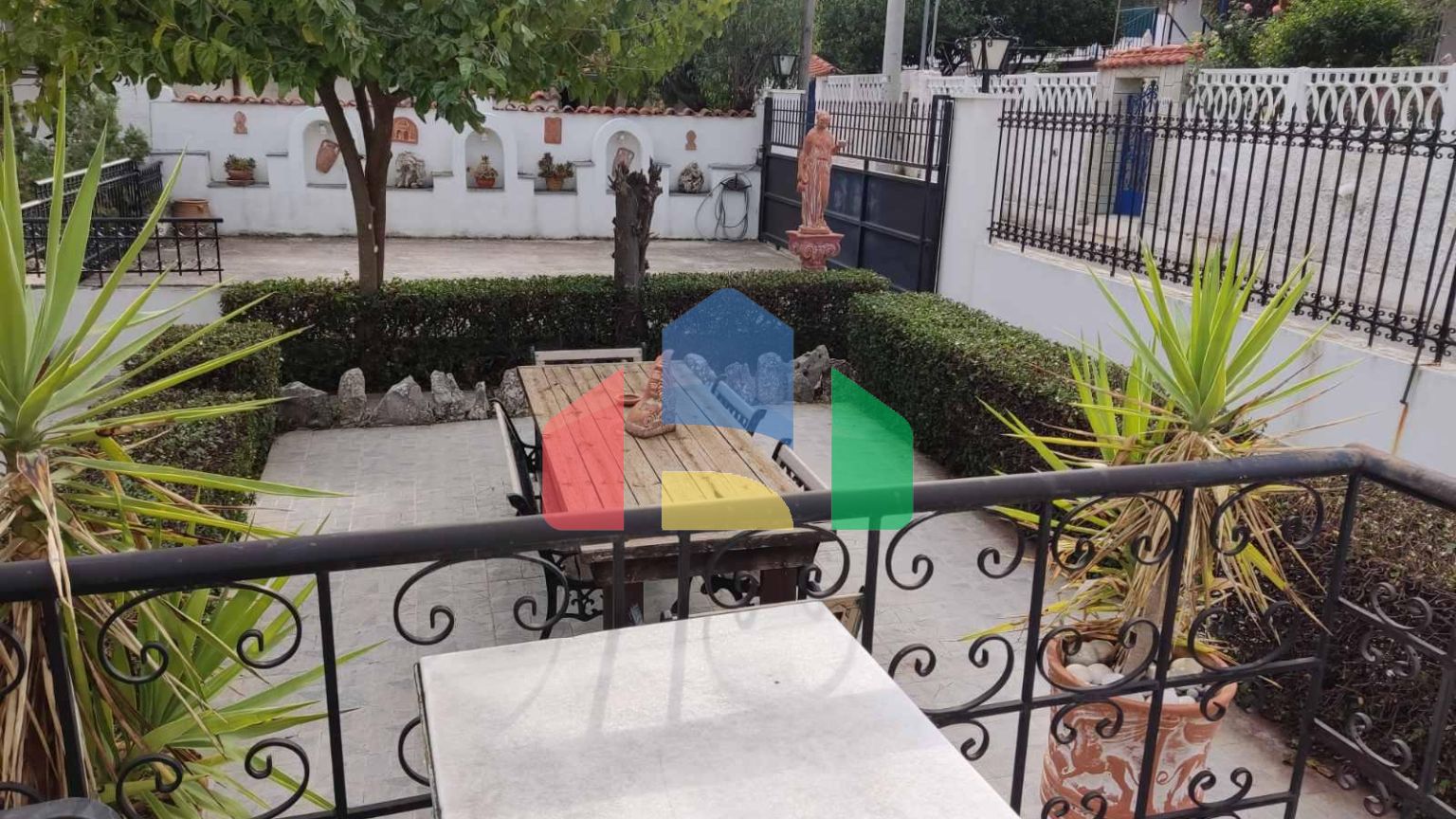 Продаж - Котедж 260 m² в Аттиці