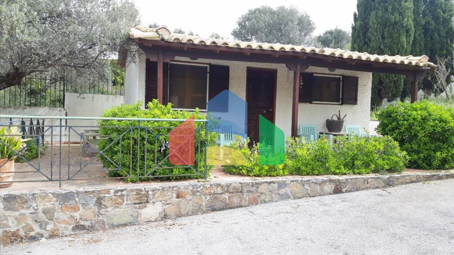 Продажа - Коттедж 150 m² в Аттике