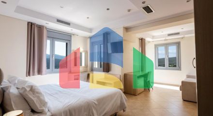 Продаж - Готель 900 m² в Аттиці