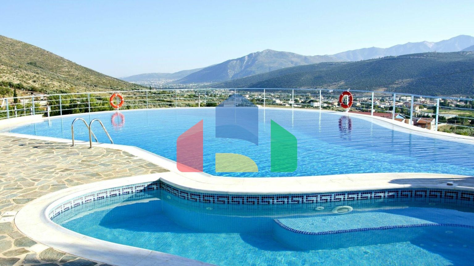 Продаж - Готель 900 m² в Аттиці