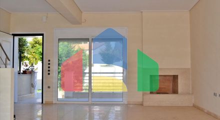 Продажа - Таунхаус 235 m² в Аттике