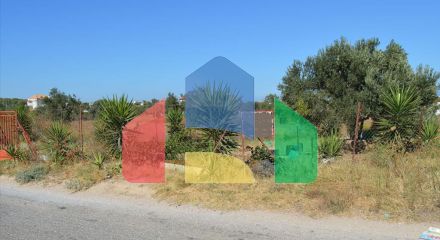 For Sale - Land 930 m² in Attica