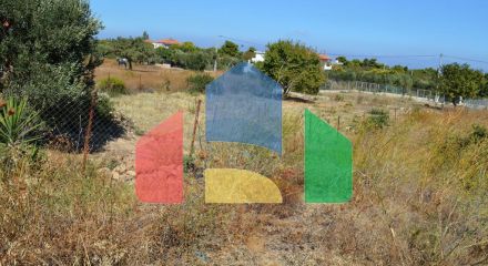 For Sale - Land 930 m² in Attica