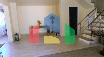 Продажа - Коттедж 185 m² в Аттике