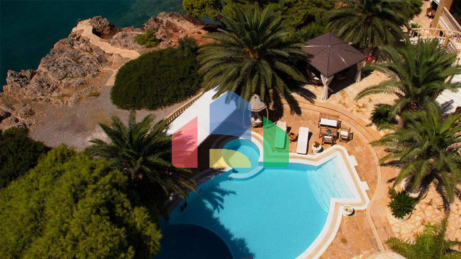 Продаж - Вілла 800 m² в Аттиці