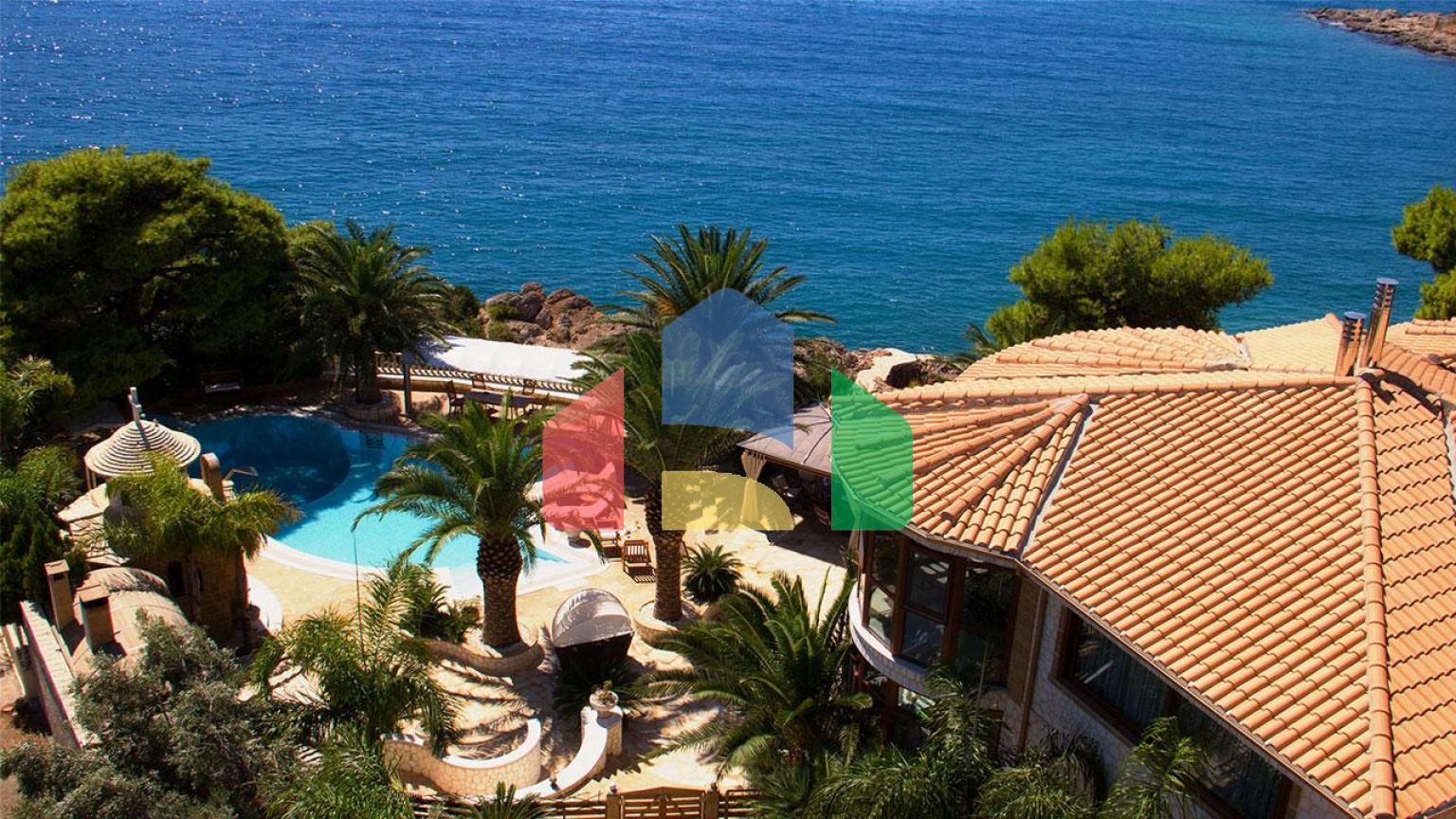 Продаж - Вілла 800 m² в Аттиці