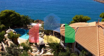 Продаж - Вілла 800 m² в Аттиці