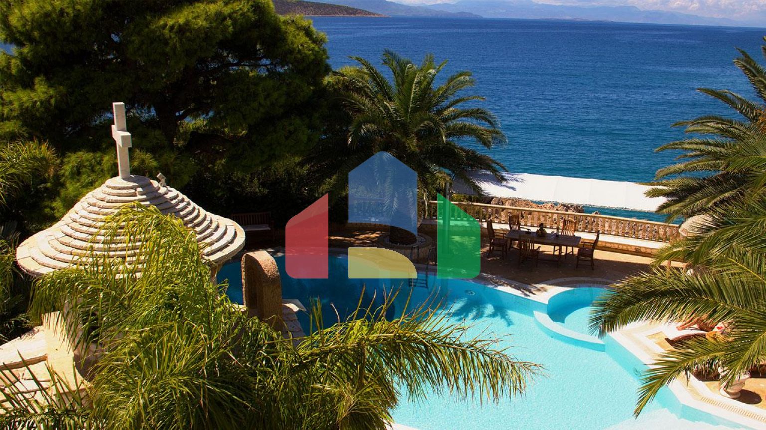 Продаж - Вілла 800 m² в Аттиці