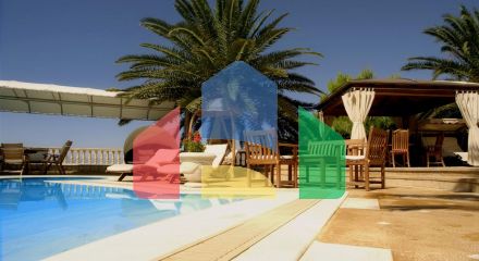 Продаж - Вілла 800 m² в Аттиці