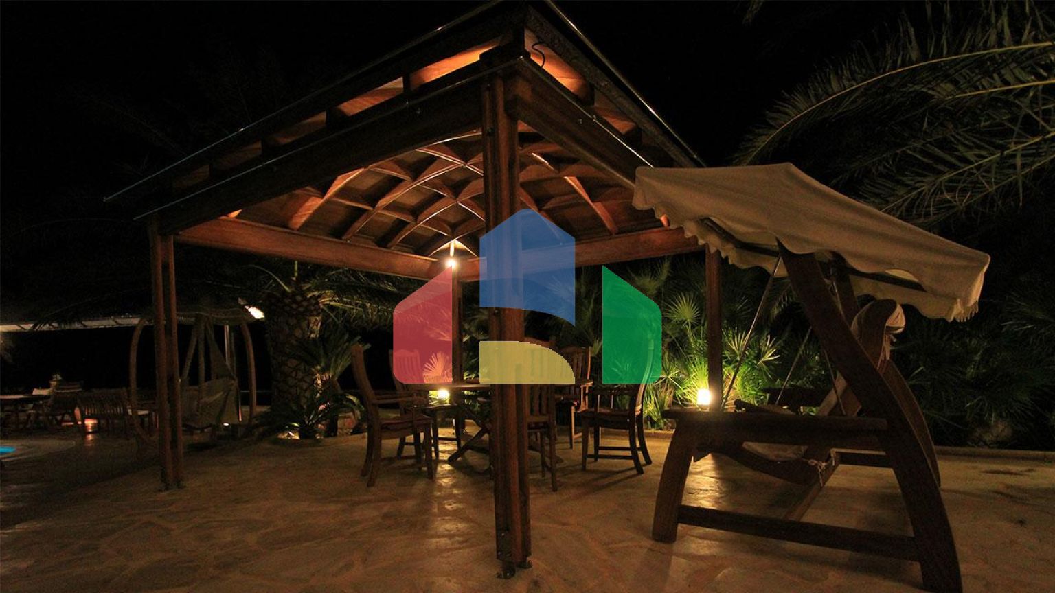 Продаж - Вілла 800 m² в Аттиці