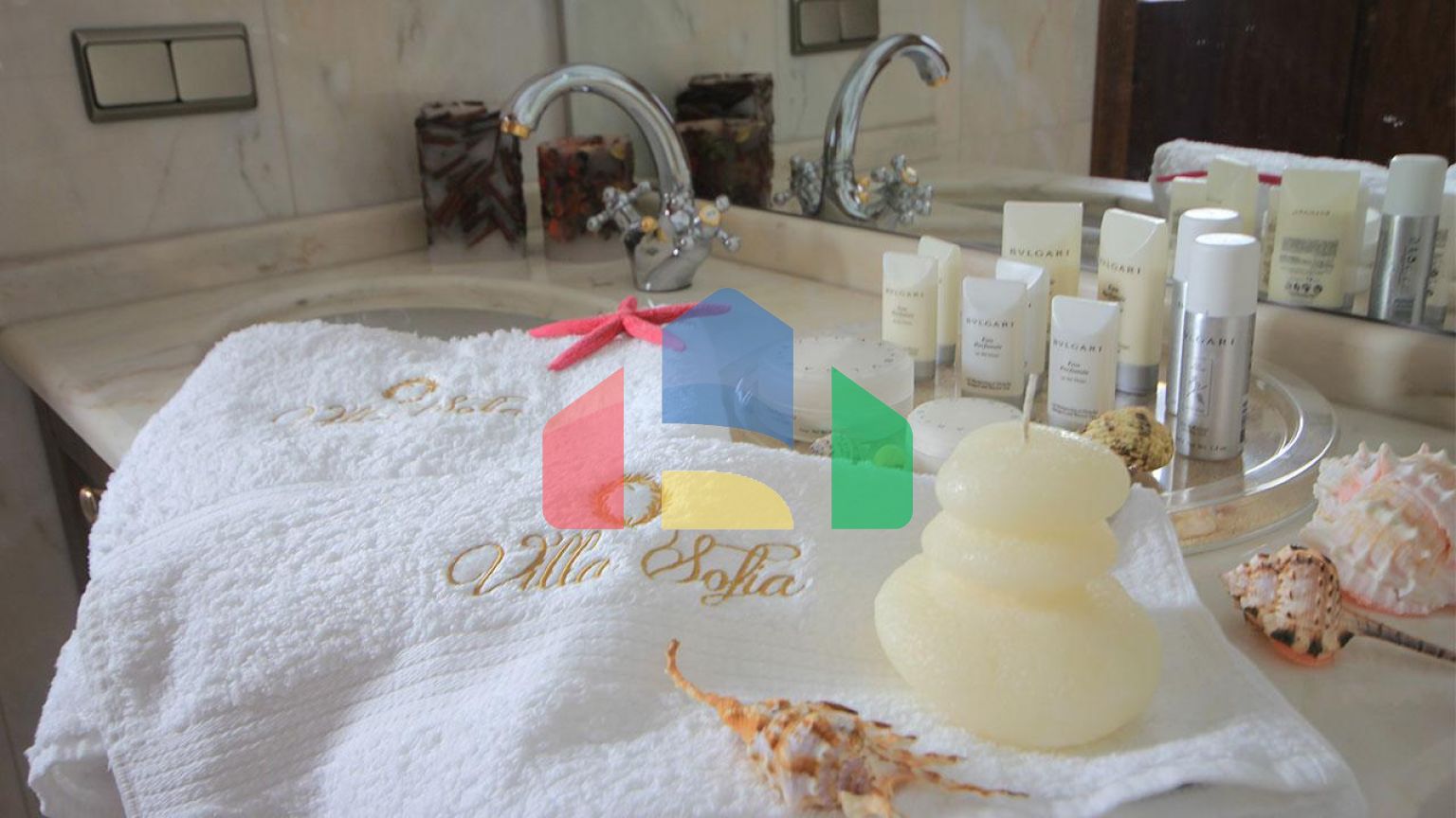 Продаж - Вілла 800 m² в Аттиці