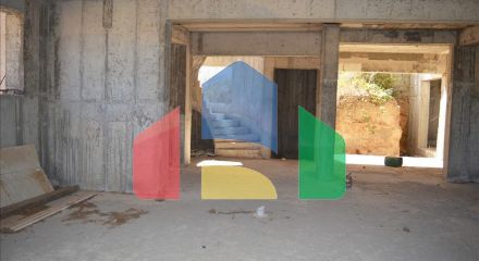Продаж - Таунхаус 567 m² в Аттиці