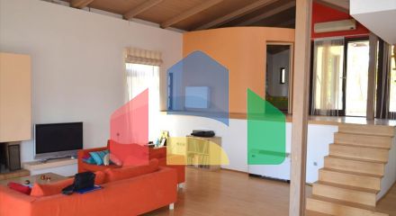 Продажа - Коттедж 252 m² в Аттике