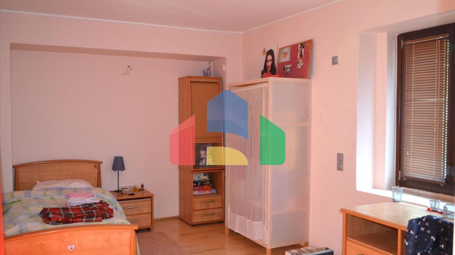 Продаж - Котедж 252 m² в Аттиці